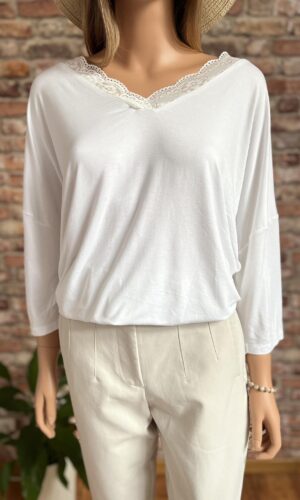 Bluzka z koronką "Ivory Romance"