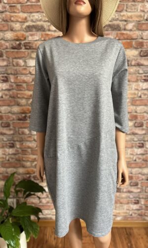 Sukienka "Urban Comfort"