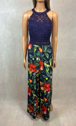 Granatowy kombinezon z koronkową górą i kwiatowym printem